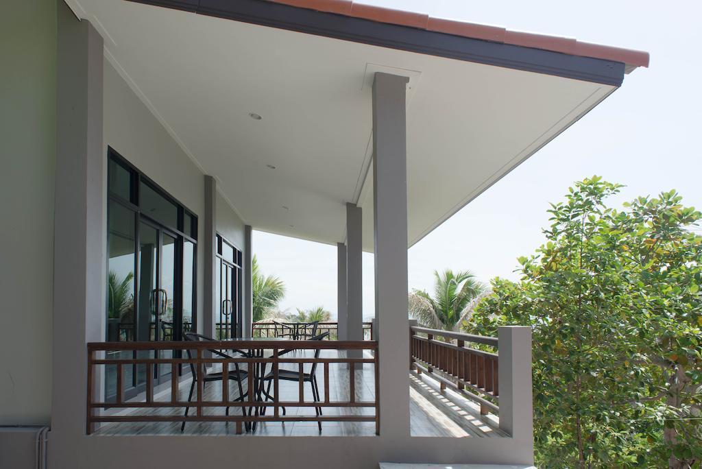 Sun Moon Star Resort Koh Phangan Haad Yao Exterior photo
