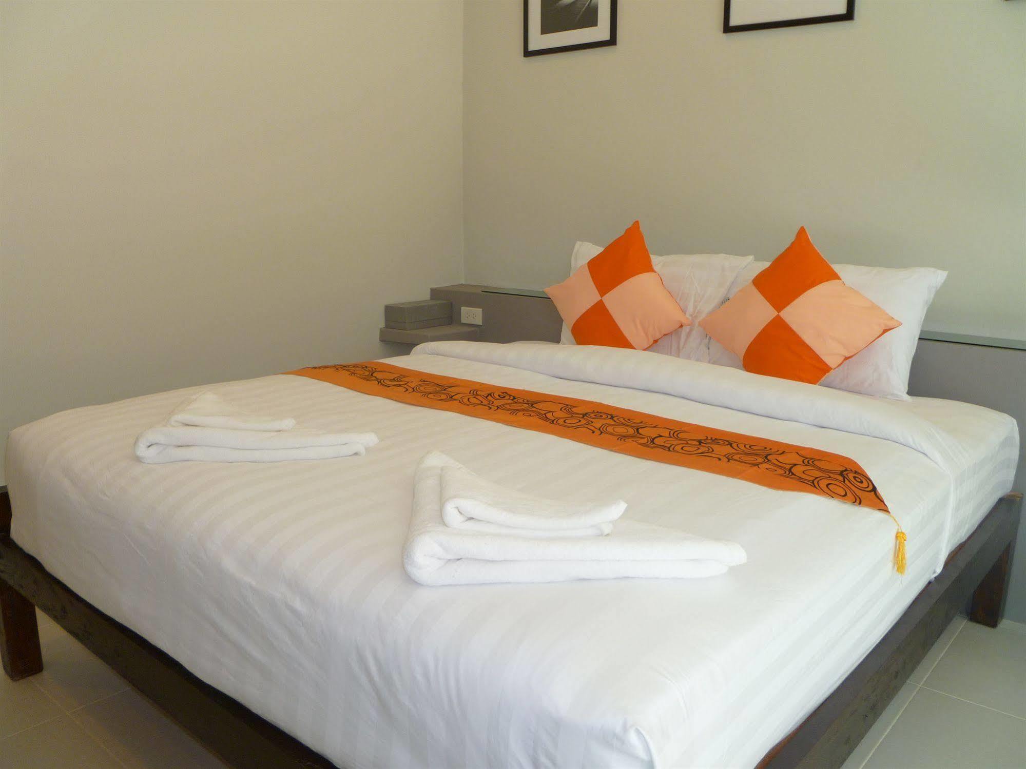 Sun Moon Star Resort Koh Phangan Haad Yao Exterior photo