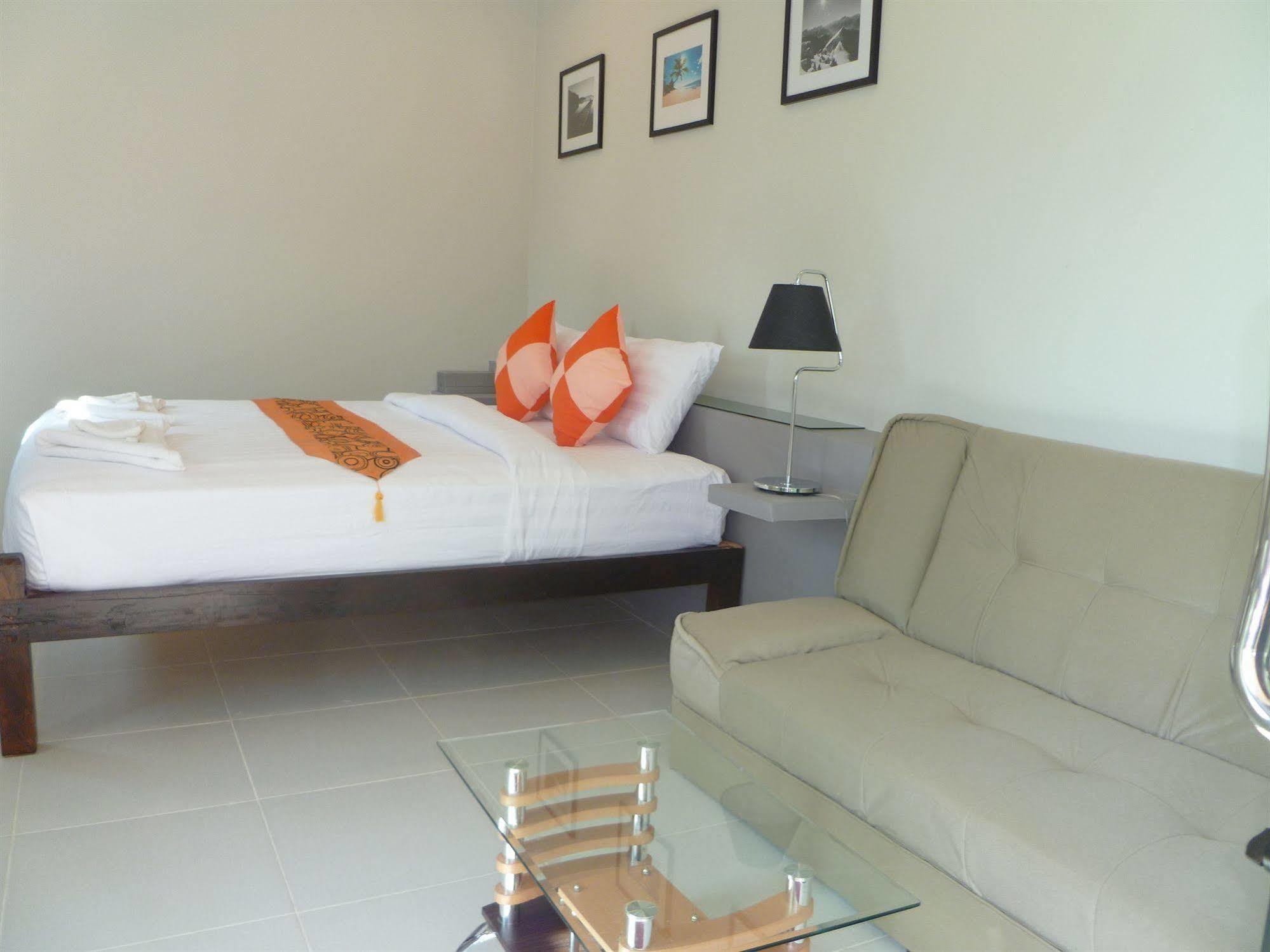 Sun Moon Star Resort Koh Phangan Haad Yao Exterior photo