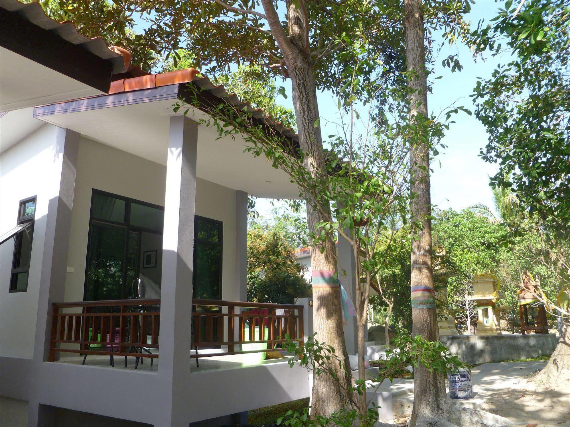 Sun Moon Star Resort Koh Phangan Haad Yao Exterior photo